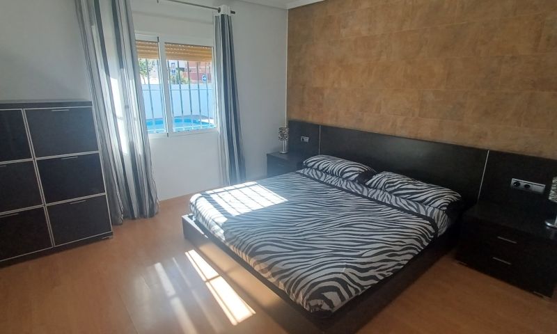 3 Bed, 2 Bath, HouseFor Sale, Torrevieja, Alicante