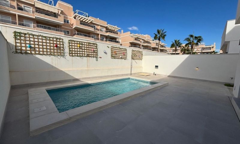 3 Bed, 2 Bath, HouseFor Sale, Orihuela Costa, Alicante