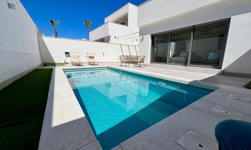3 Bed, 2 Bath, HouseFor Sale, Orihuela Costa, Alicante