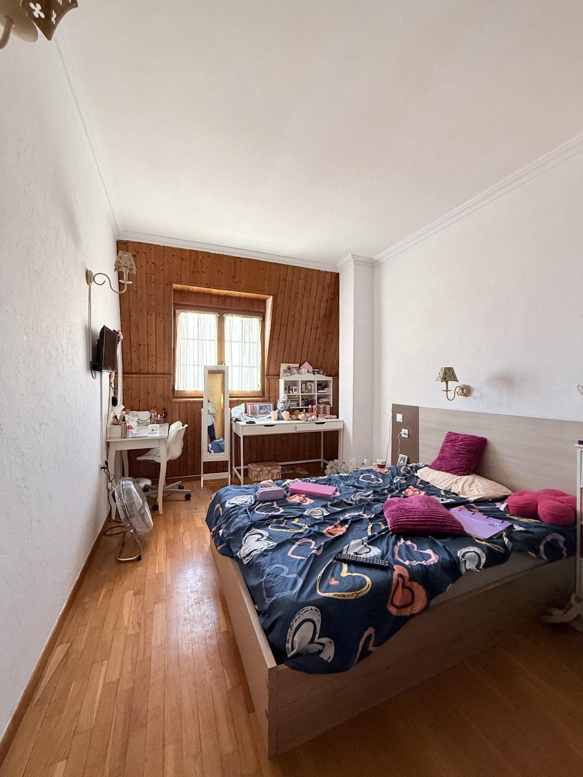 4 Bed, 2 Bath, HouseFor Sale, Torrevieja, Alicante