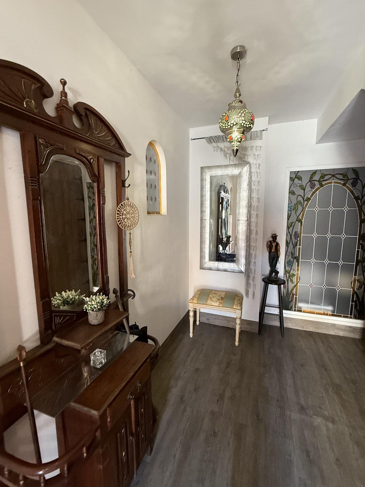 4 Bed, 2 Bath, HouseFor Sale, Torrevieja, Alicante