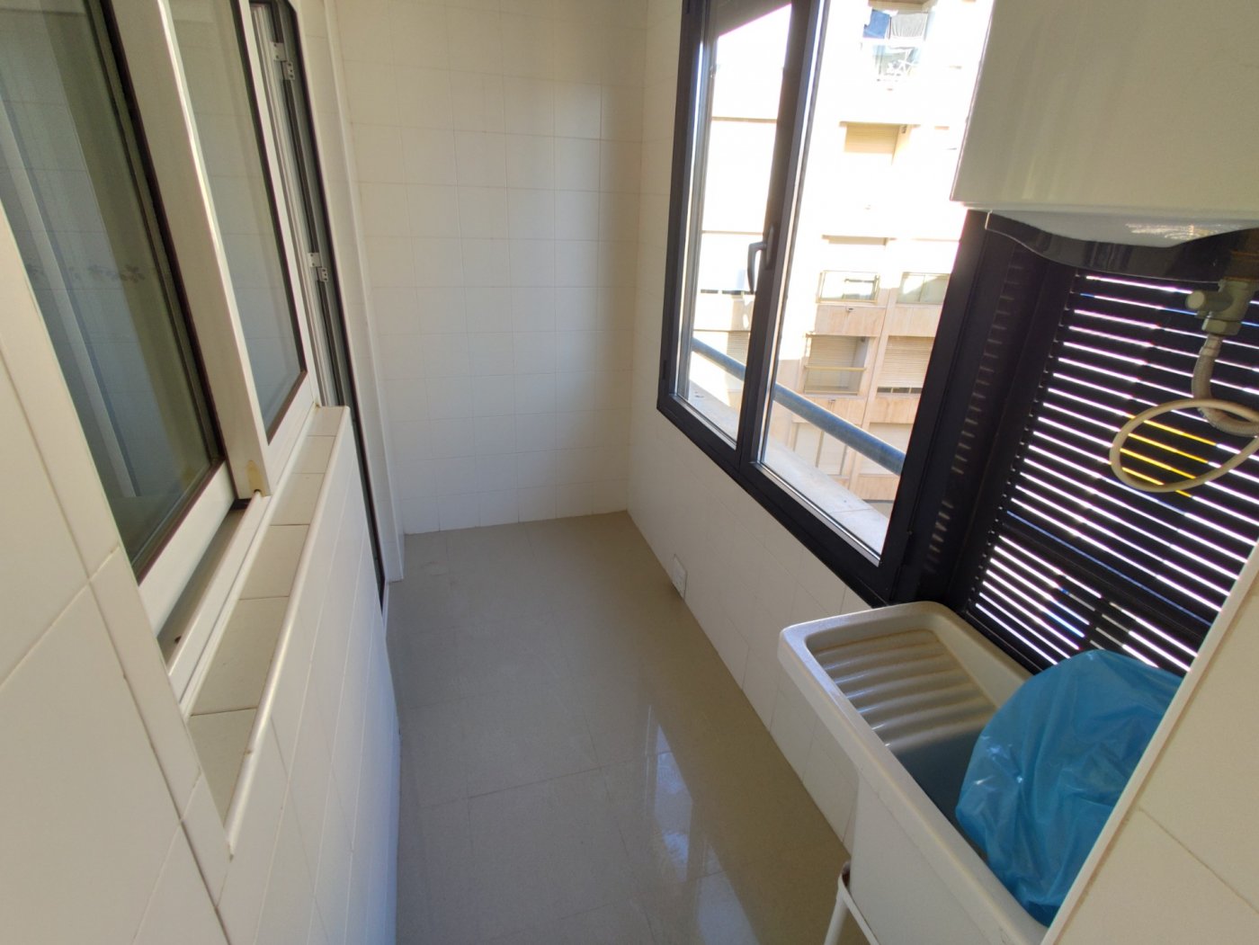 3 Bed, 2 Bath, ApartmentFor Sale, Torrevieja, Alicante