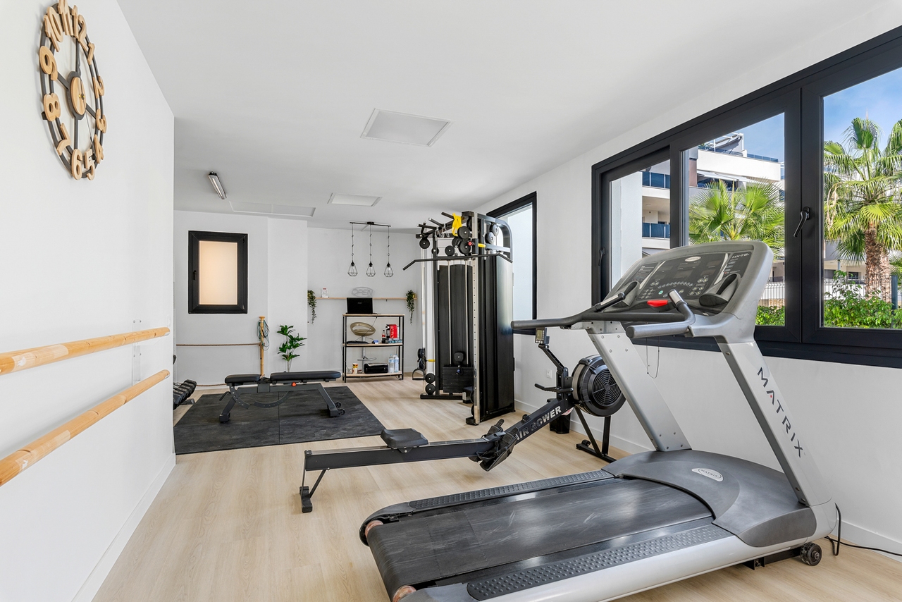 2 Bed, 2 Bath, ApartmentFor Sale, Villamartin, Alicante