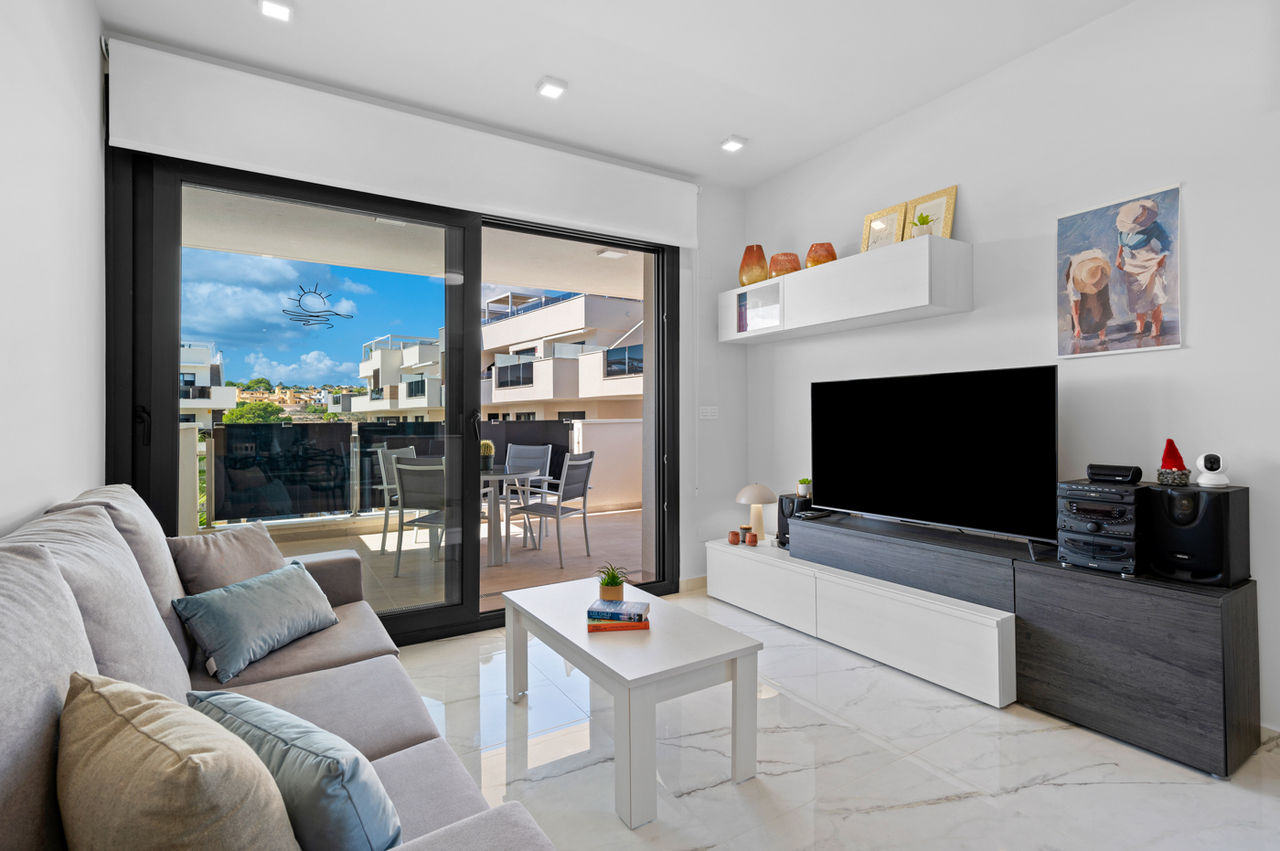 2 Bed, 2 Bath, ApartmentFor Sale, Villamartin, Alicante