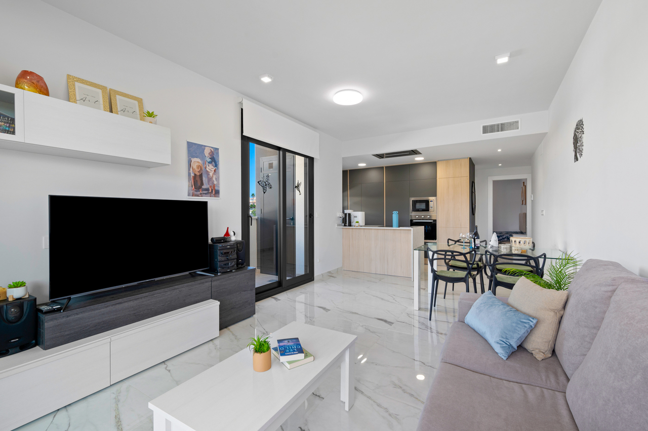 2 Bed, 2 Bath, ApartmentFor Sale, Villamartin, Alicante