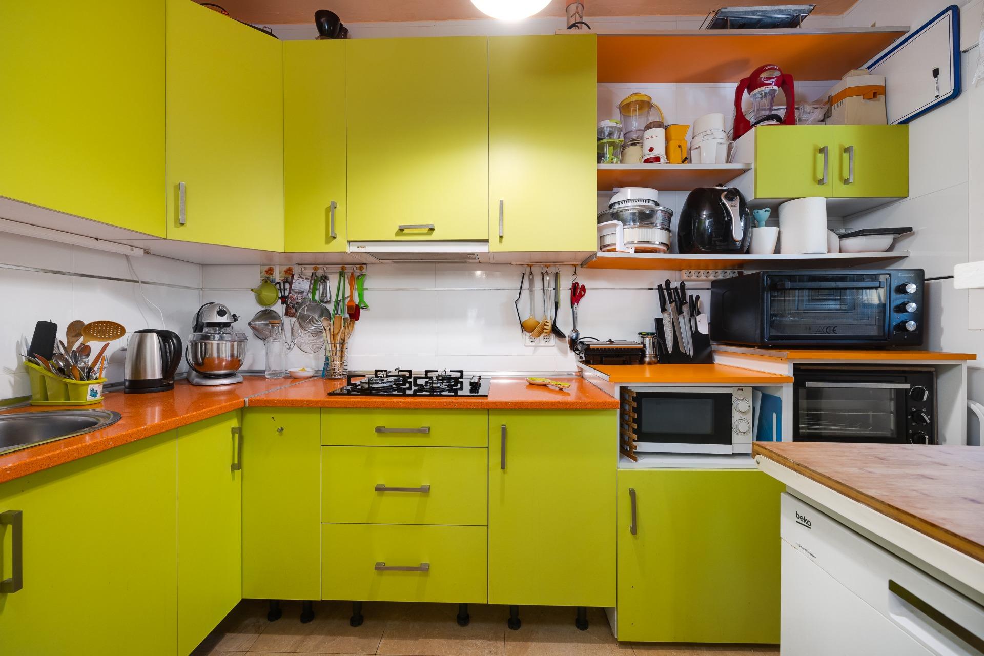 4 Bed, 3 Bath, HouseFor Sale, Torrevieja, Alicante