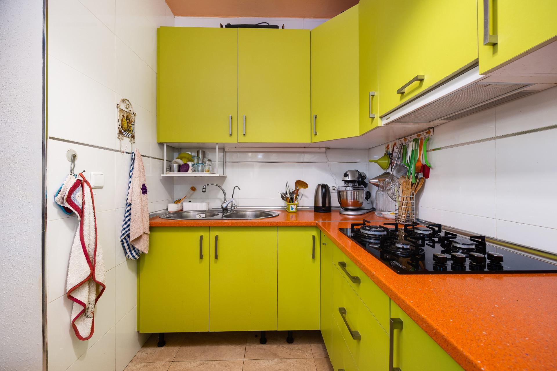 4 Bed, 3 Bath, HouseFor Sale, Torrevieja, Alicante