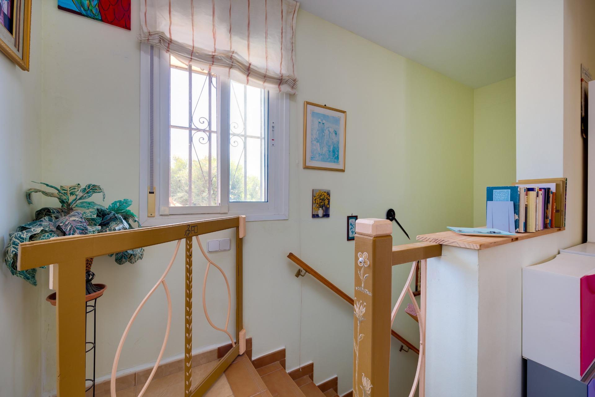 4 Bed, 3 Bath, HouseFor Sale, Torrevieja, Alicante