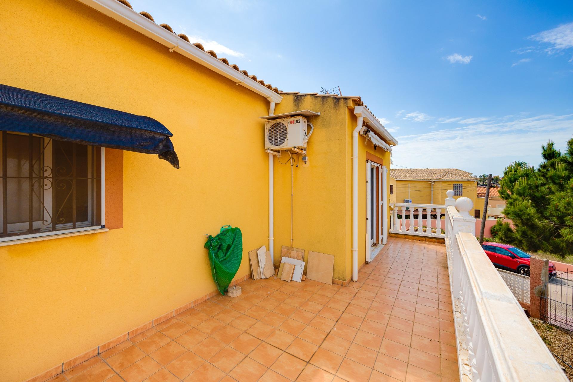 4 Bed, 3 Bath, HouseFor Sale, Torrevieja, Alicante