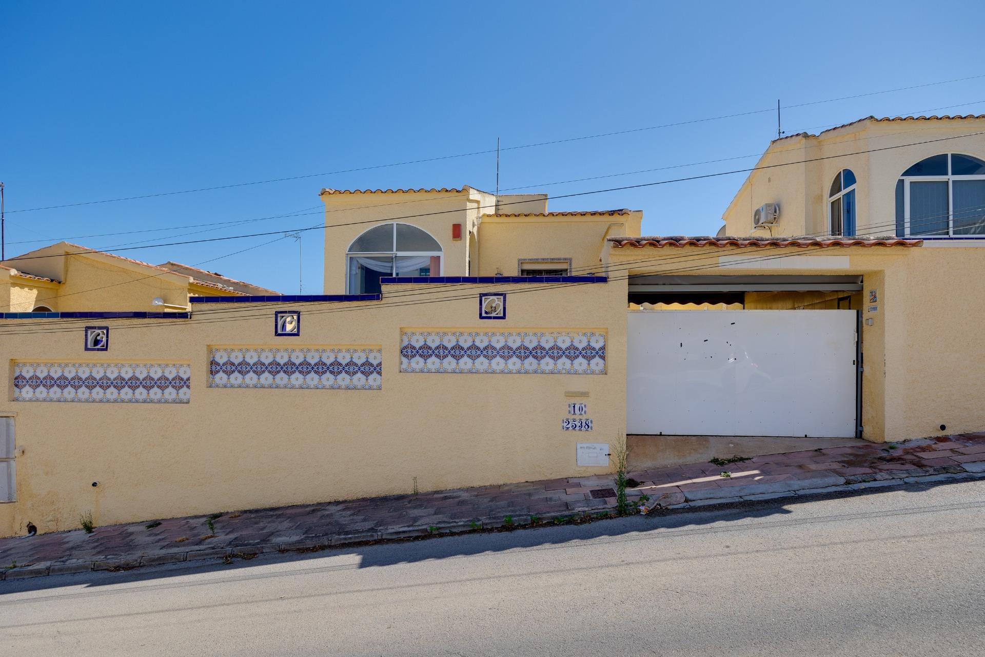 3 Bed, 2 Bath, HouseFor Sale, San Fulgencio, Alicante