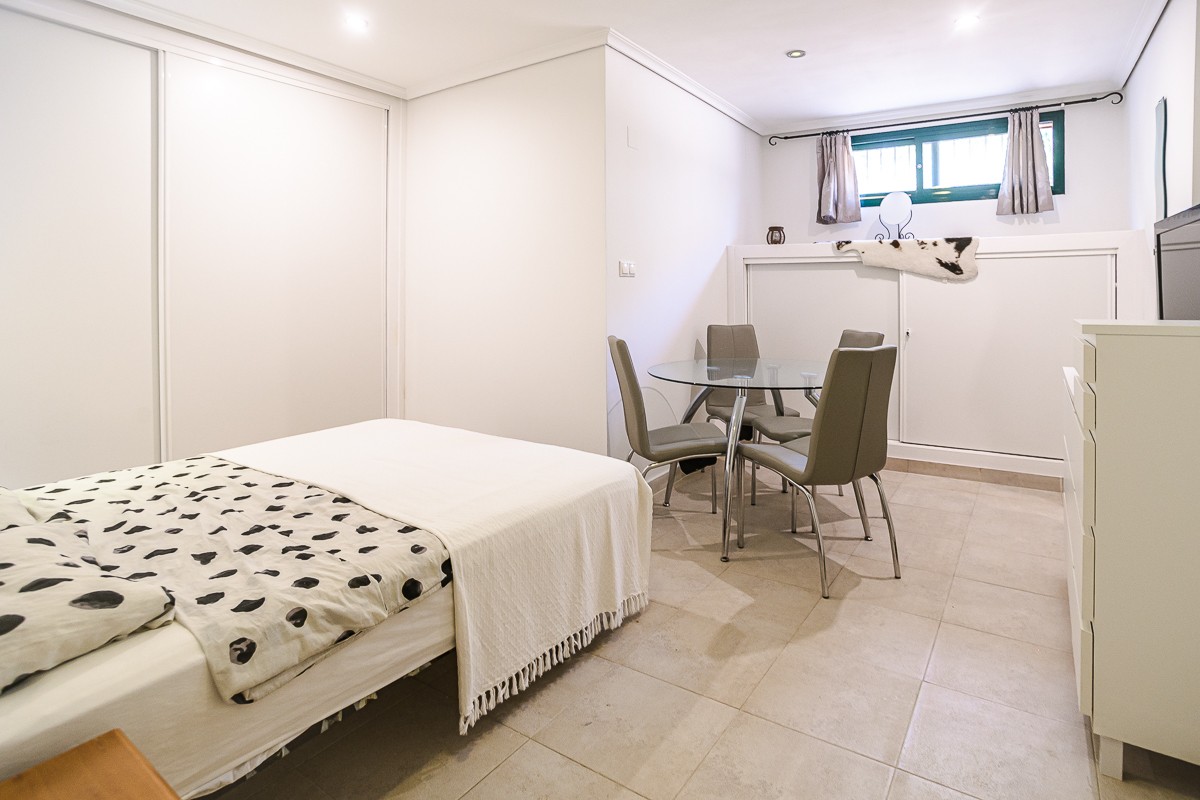 3 Bed, 2 Bath, HouseFor Sale, Torrevieja, Alicante