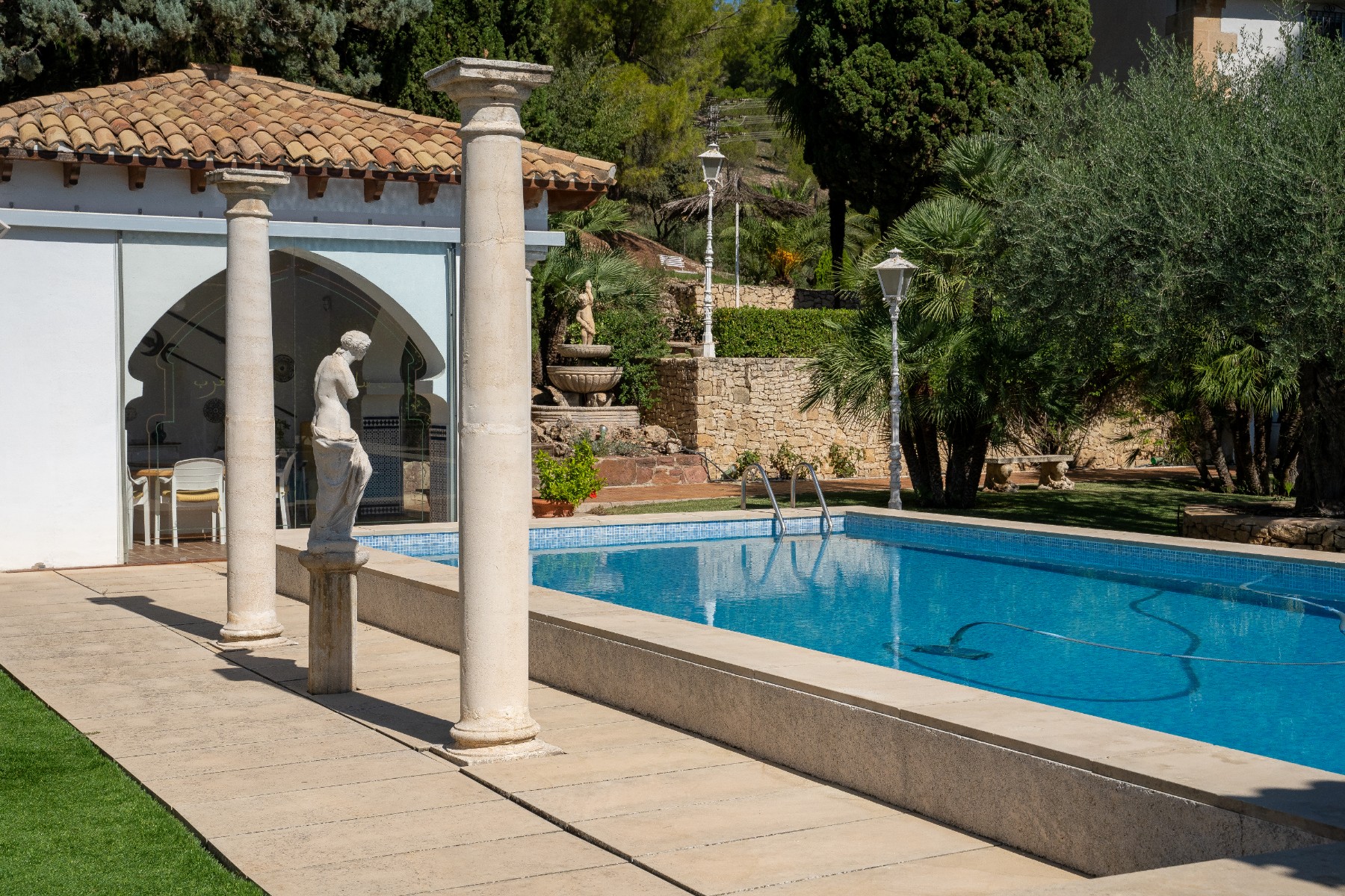 7 Bed, 4 Bath, HouseFor Sale, Alcoy, Alicante