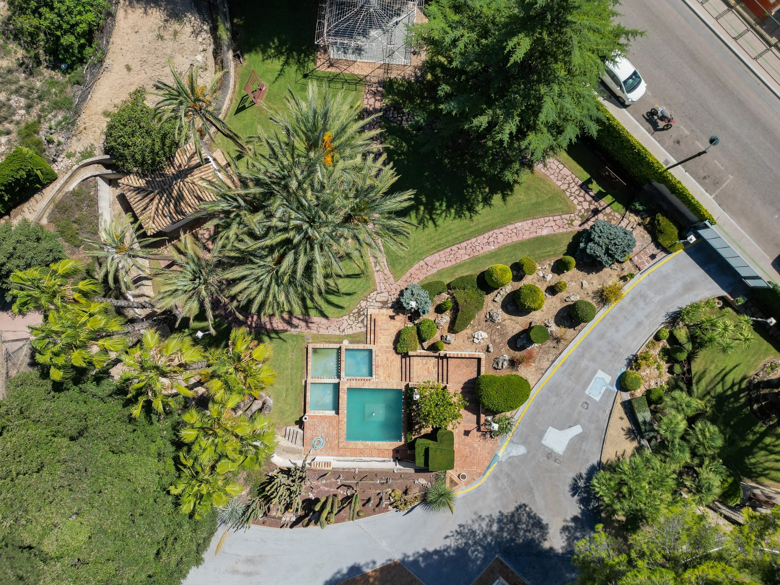 7 Bed, 4 Bath, HouseFor Sale, Alcoy, Alicante