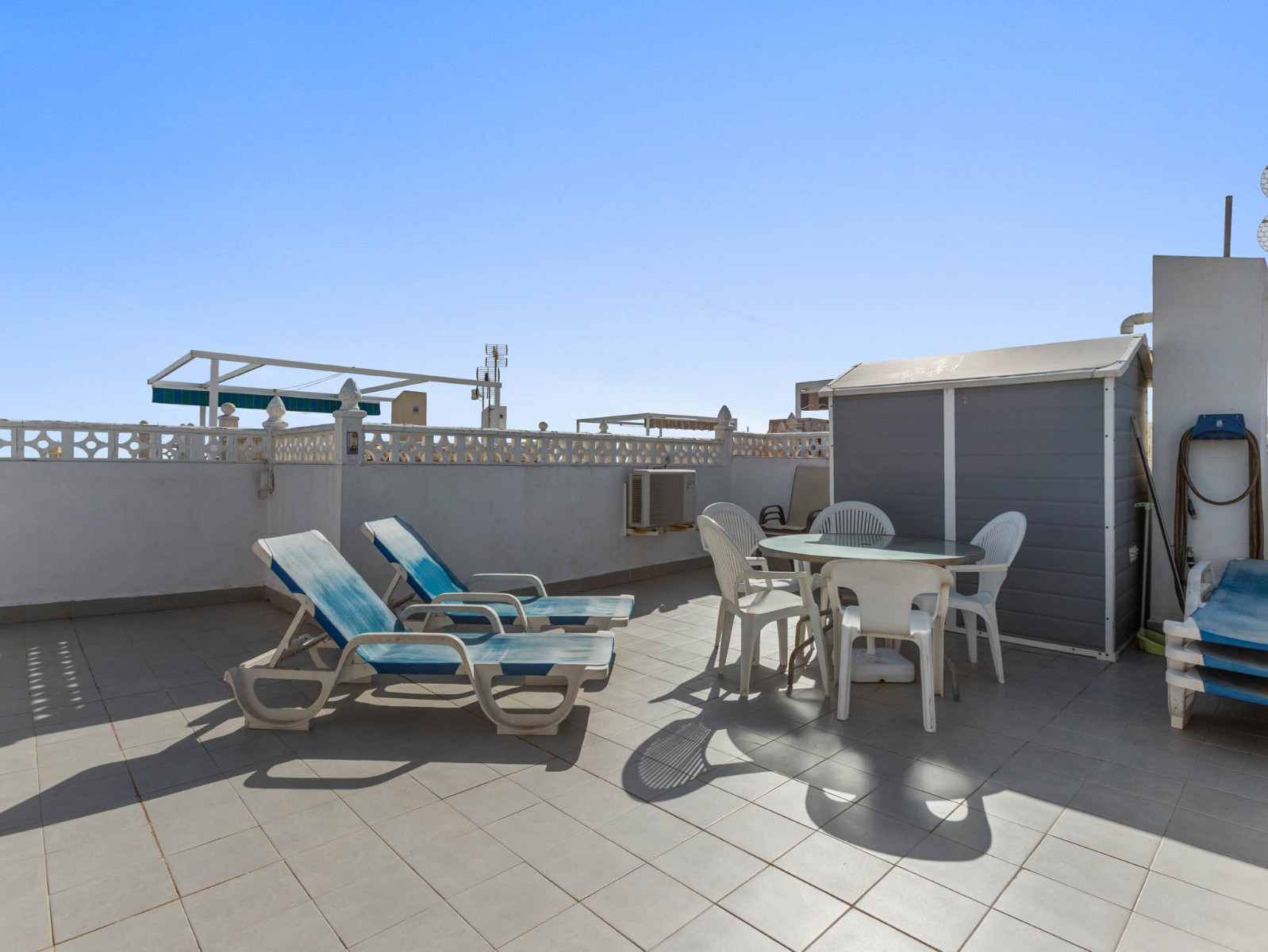 2 Bed, 1 Bath, HouseFor Sale, Torrevieja, Alicante