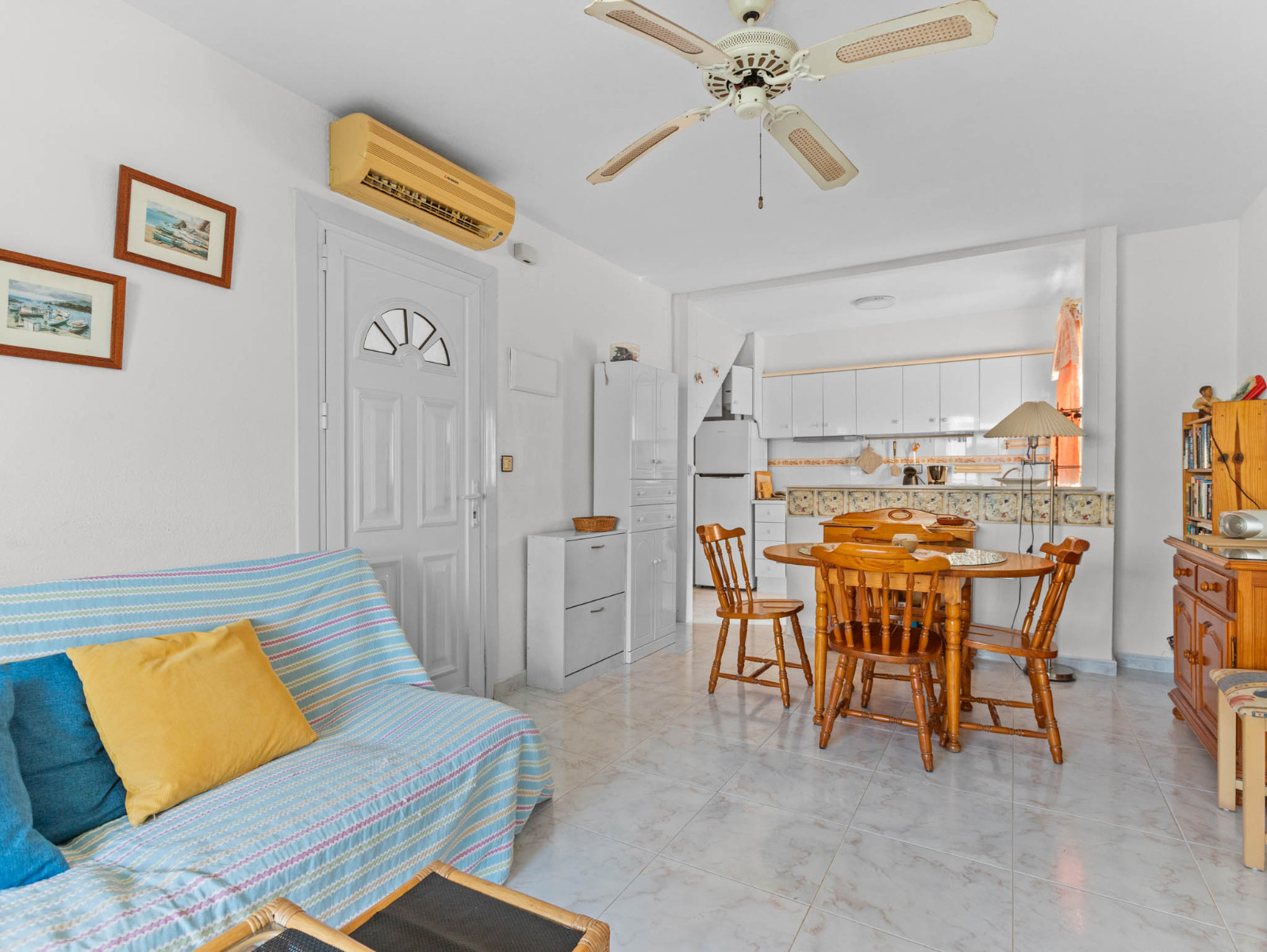 2 Bed, 1 Bath, HouseFor Sale, Torrevieja, Alicante