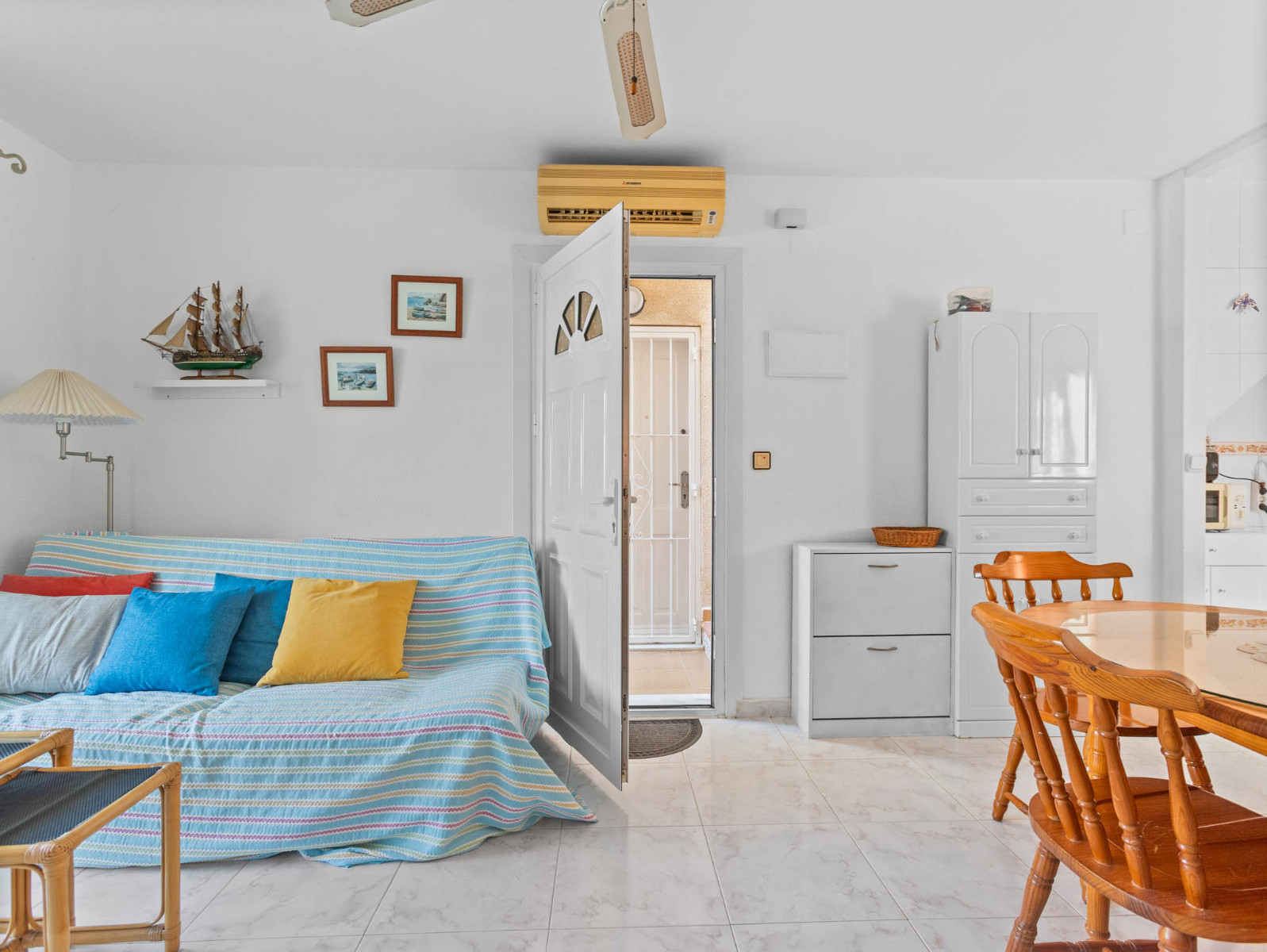 2 Bed, 1 Bath, HouseFor Sale, Torrevieja, Alicante