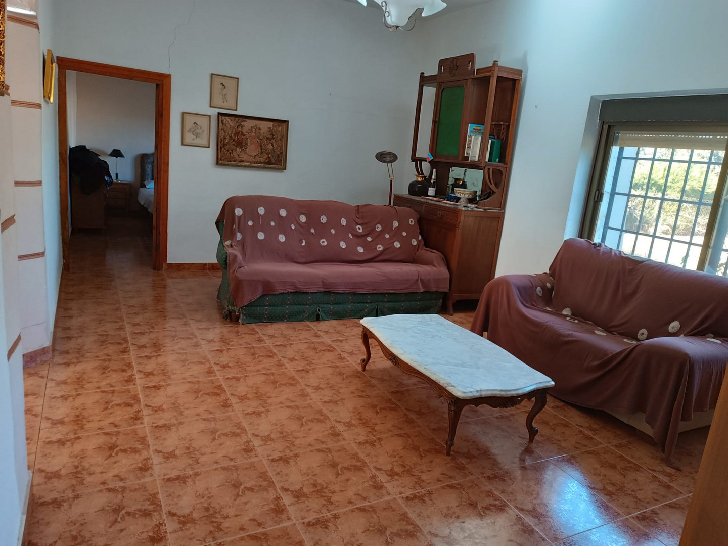5 Bed, 2 Bath, HouseFor Sale, Yecla, Murcia