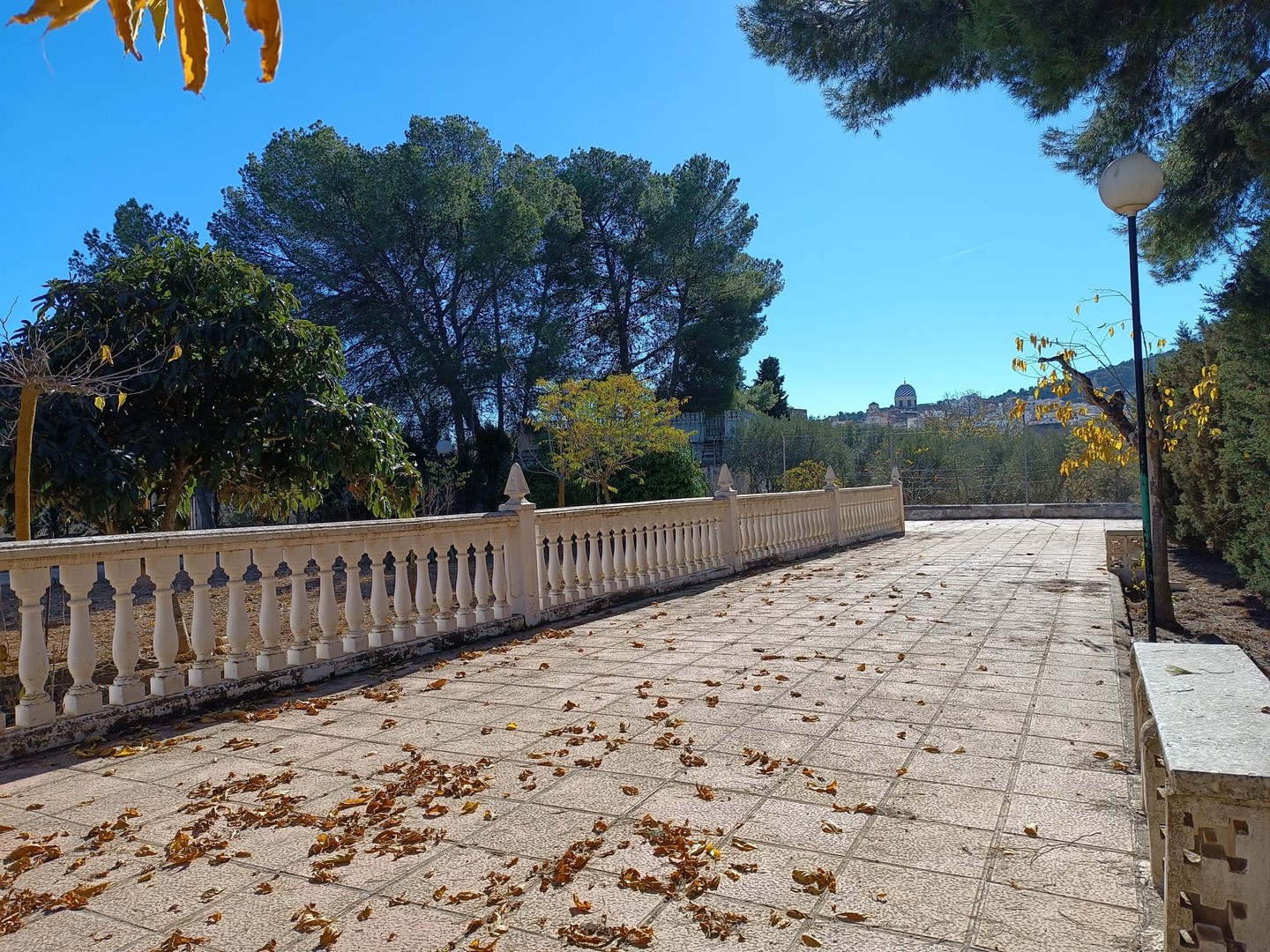 5 Bed, 2 Bath, HouseFor Sale, Yecla, Murcia