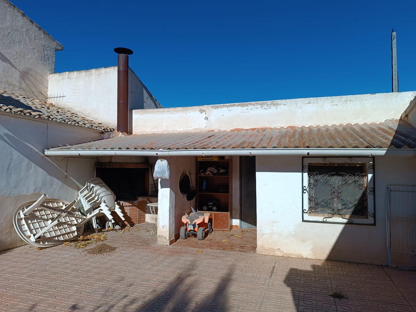 5 Bed, 2 Bath, HouseFor Sale, Yecla, Murcia