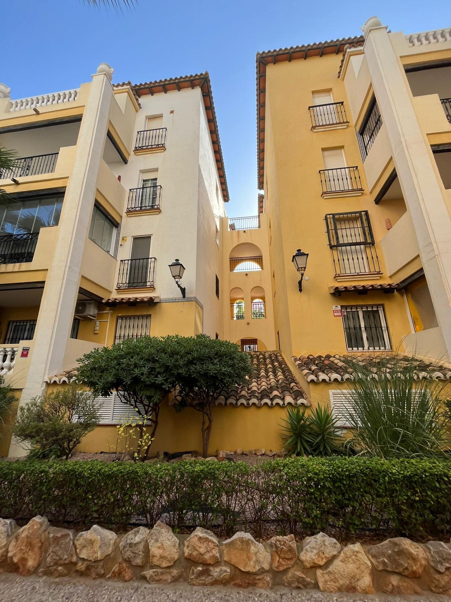 3 Bed, 2 Bath, ApartmentFor Sale, Torrevieja, Alicante