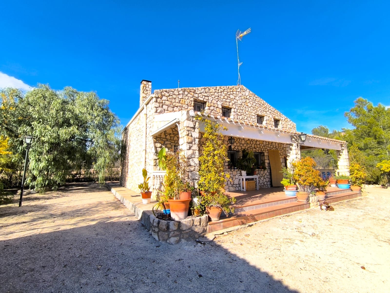 6 Bed, 2 Bath, HouseFor Sale, Yecla, Murcia