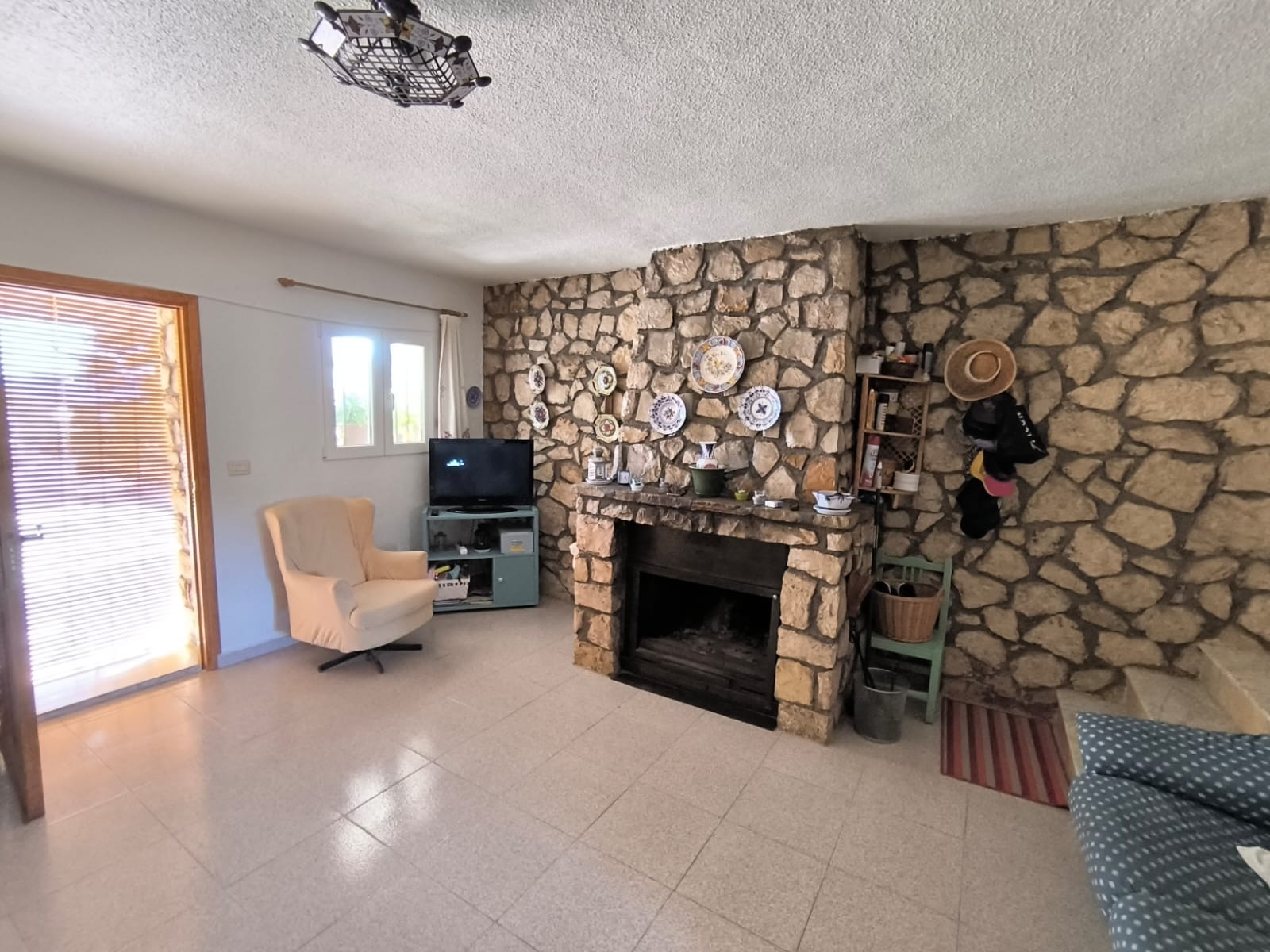 6 Bed, 2 Bath, HouseFor Sale, Yecla, Murcia