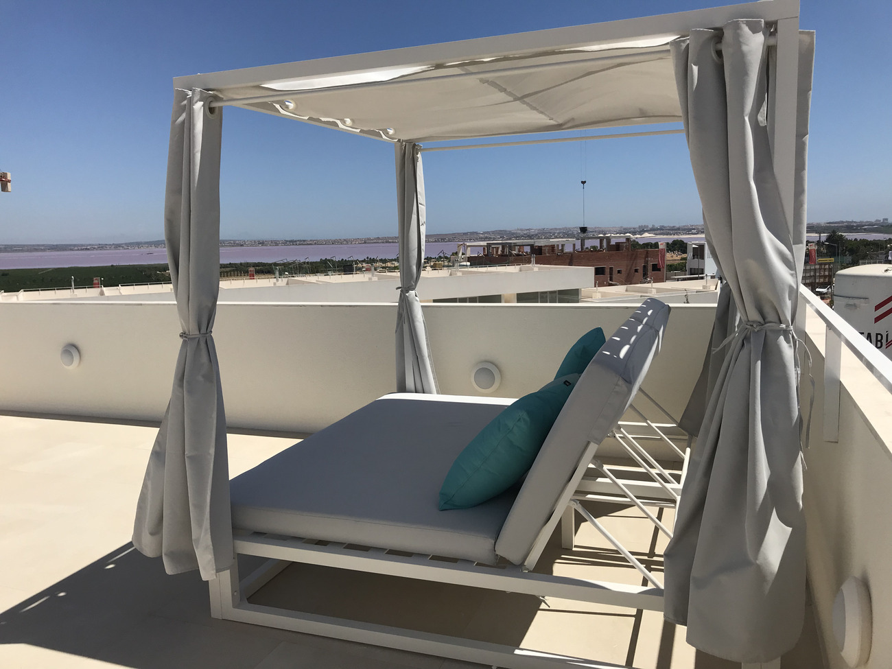 3 Bed, 2 Bath, ApartmentFor Sale, Torrevieja, Alicante