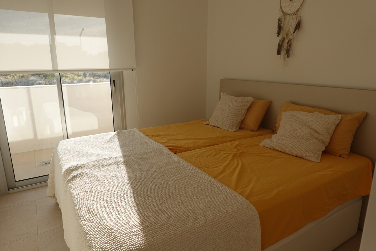 3 Bed, 2 Bath, ApartmentFor Sale, Torrevieja, Alicante