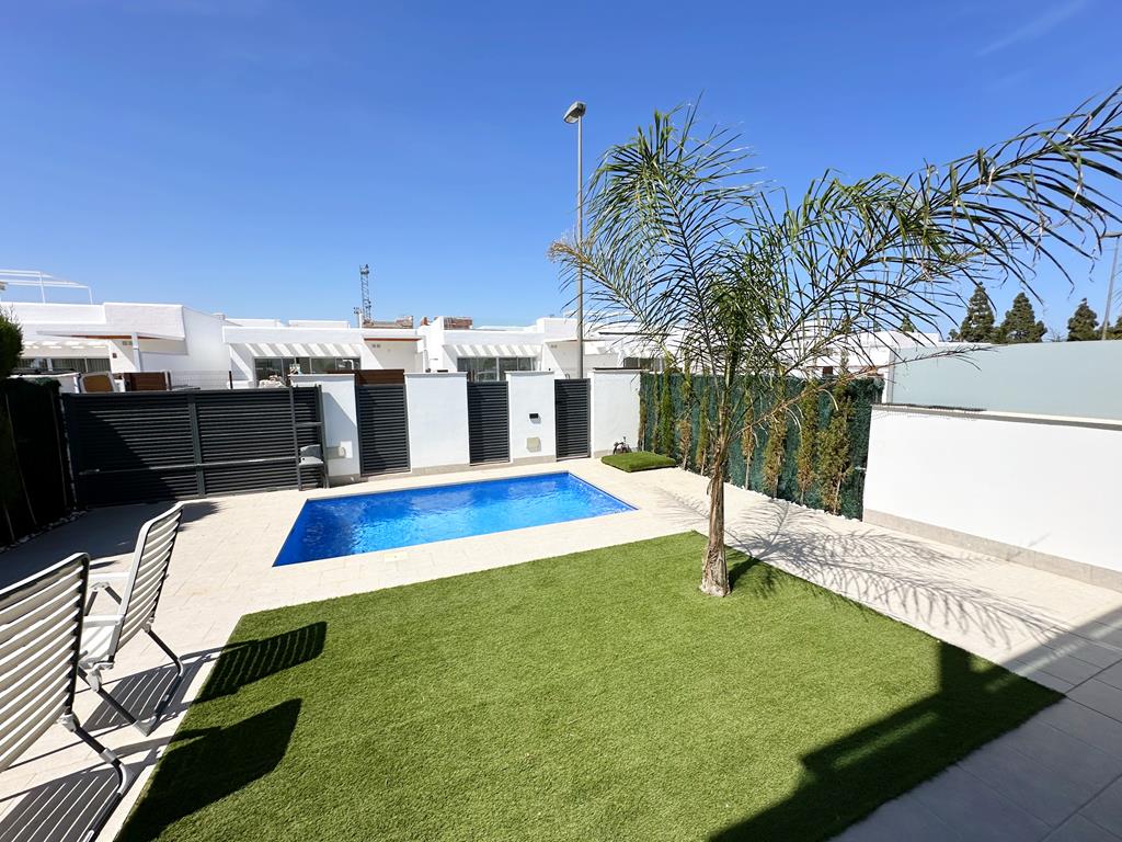 4 Bed, 3 Bath, HouseFor Sale, La Serena Golf, Murcia