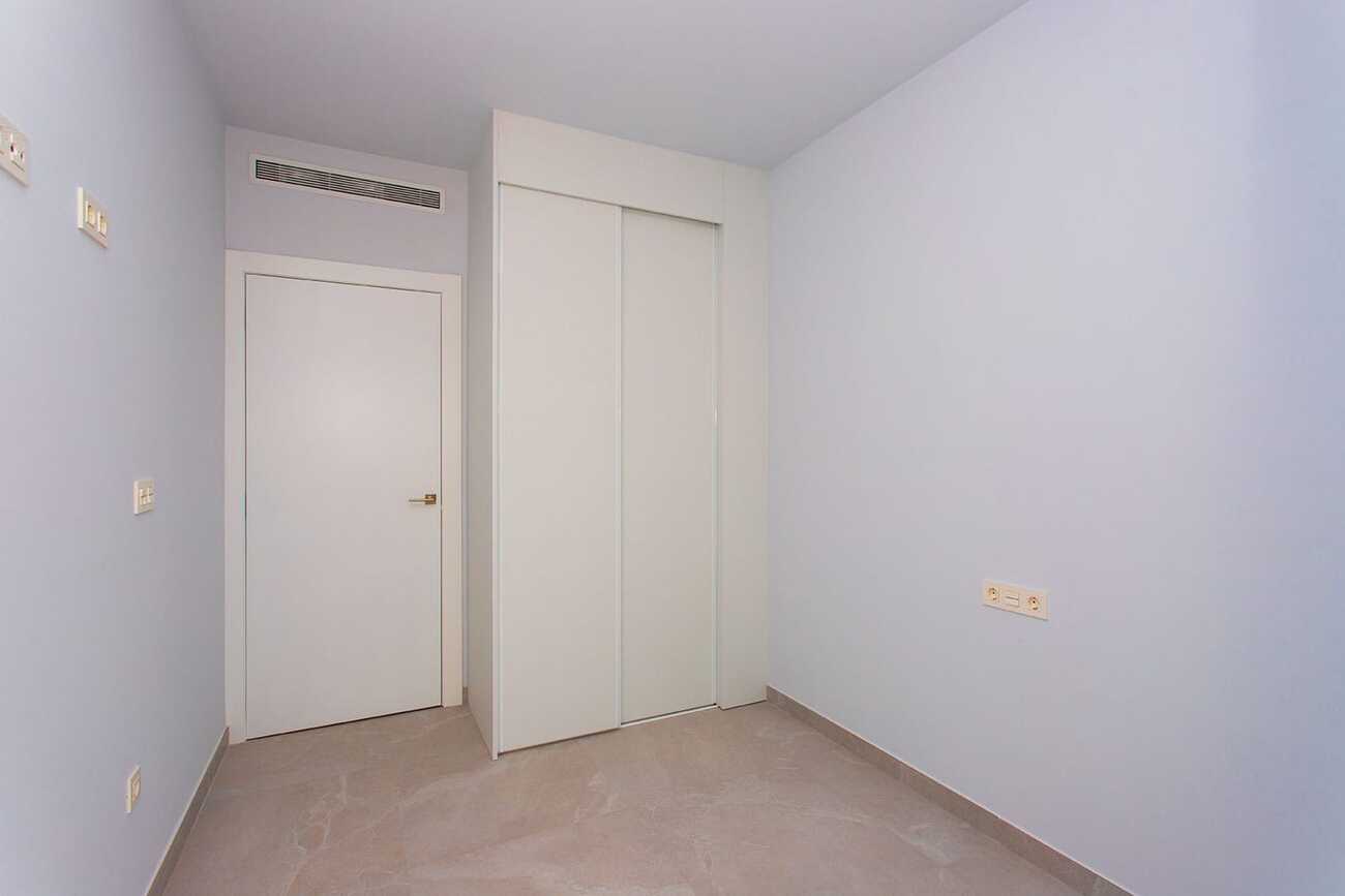 2 Bed, 2 Bath, ApartmentFor Sale, Torrevieja, Alicante
