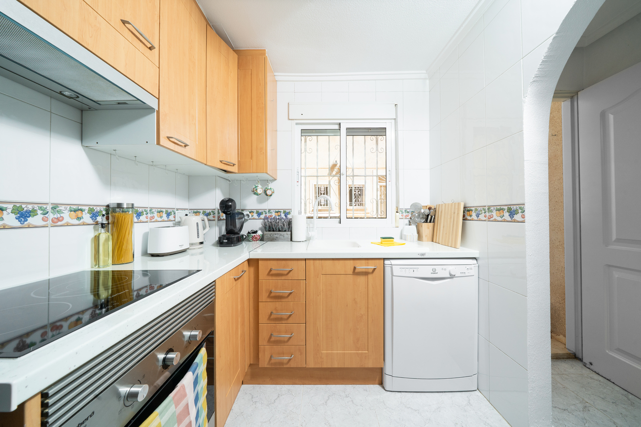 4 Bed, 2 Bath, HouseFor Sale, Orihuela Costa, Alicante