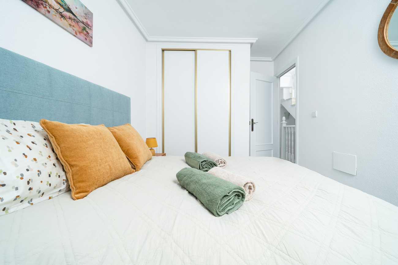 4 Bed, 2 Bath, HouseFor Sale, Orihuela Costa, Alicante