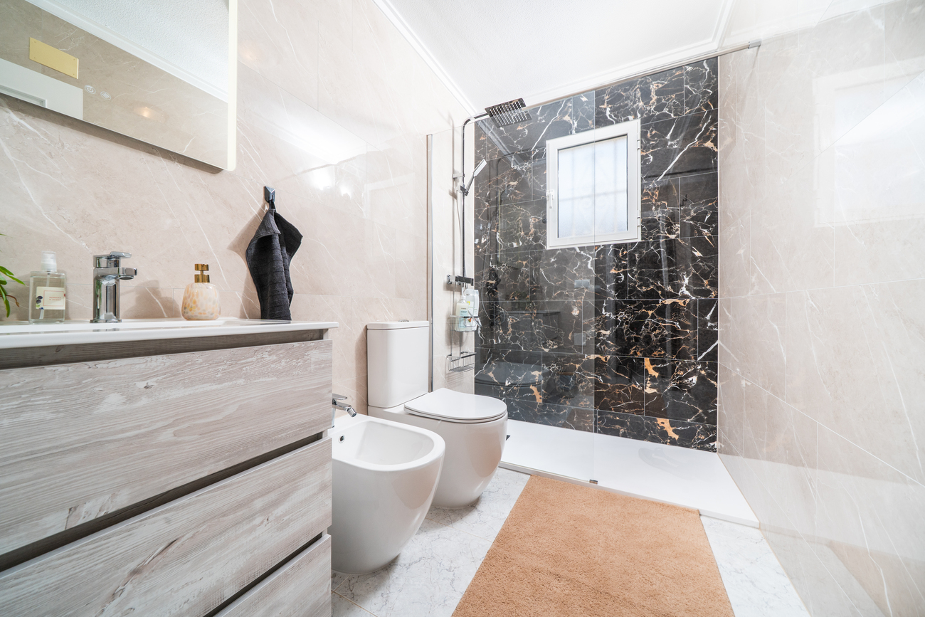 4 Bed, 2 Bath, HouseFor Sale, Orihuela Costa, Alicante