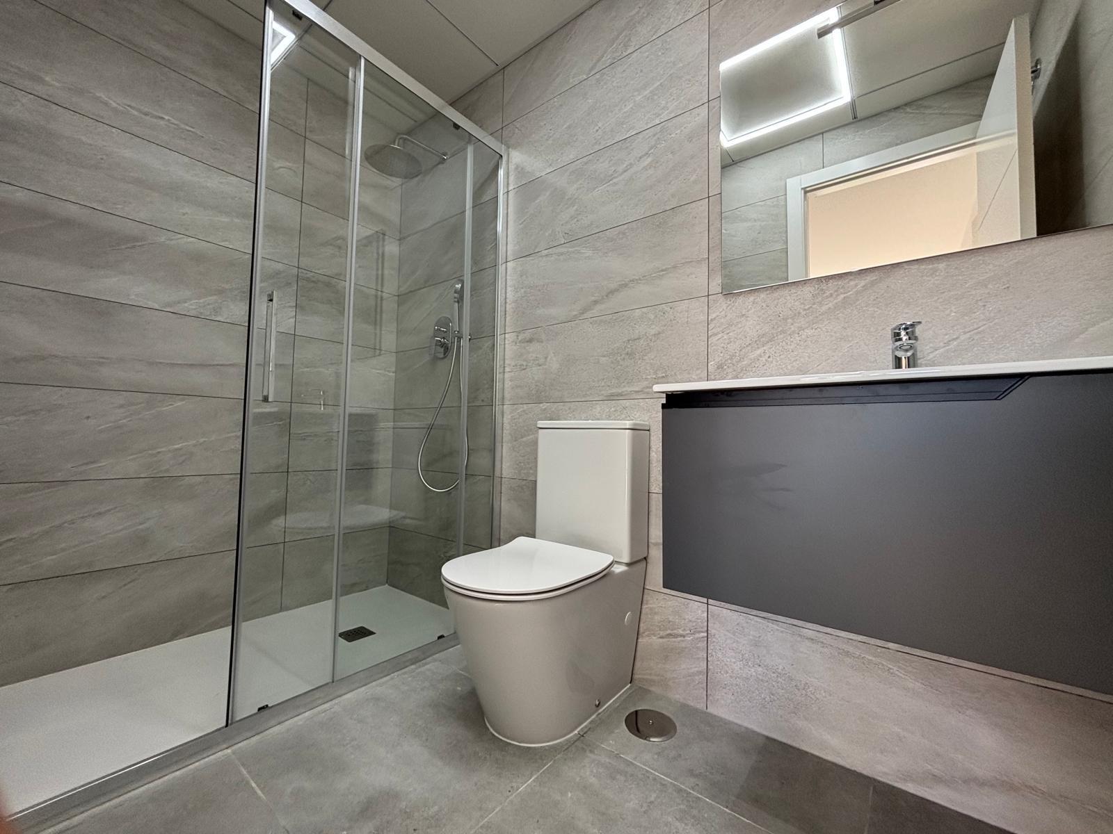 3 Bed, 2 Bath, ApartmentFor Sale, Torrevieja, Alicante