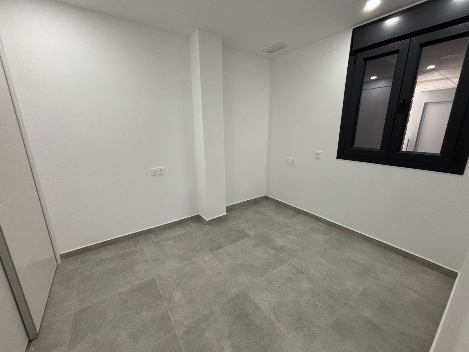 3 Bed, 2 Bath, ApartmentFor Sale, Torrevieja, Alicante