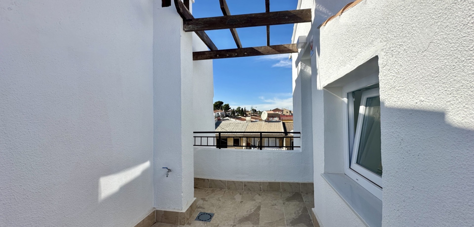3 Bed, 2 Bath, HouseFor Sale, Torrevieja, Alicante