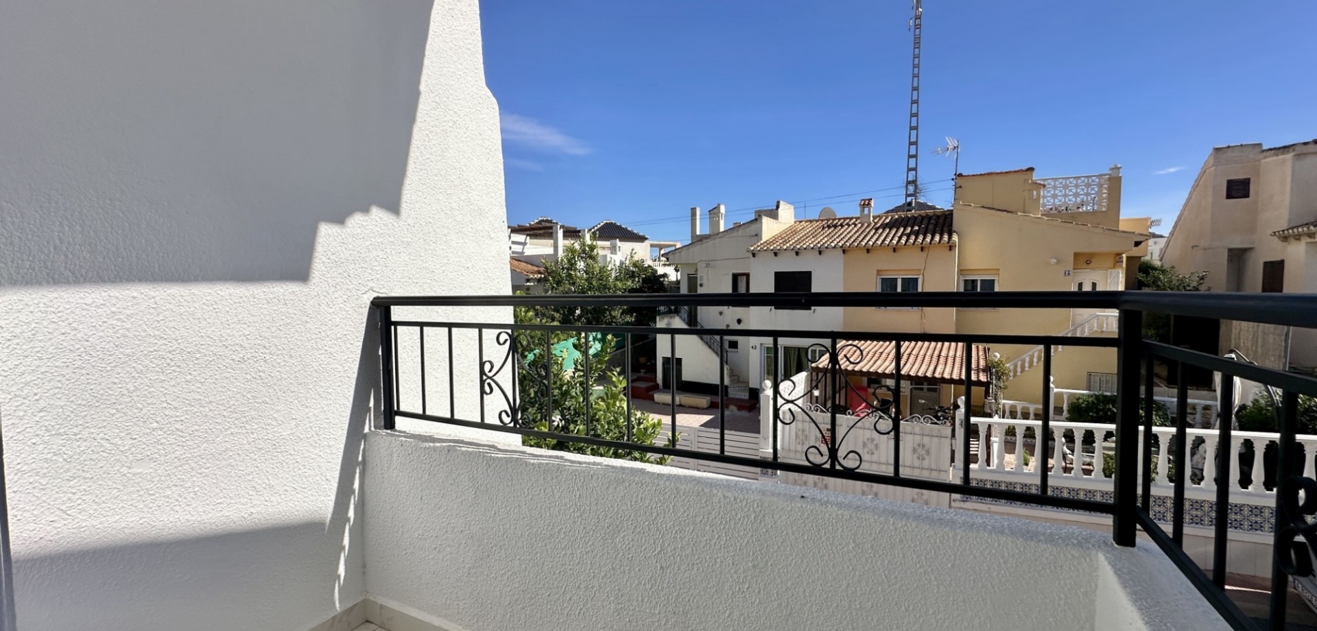 3 Bed, 2 Bath, HouseFor Sale, Torrevieja, Alicante