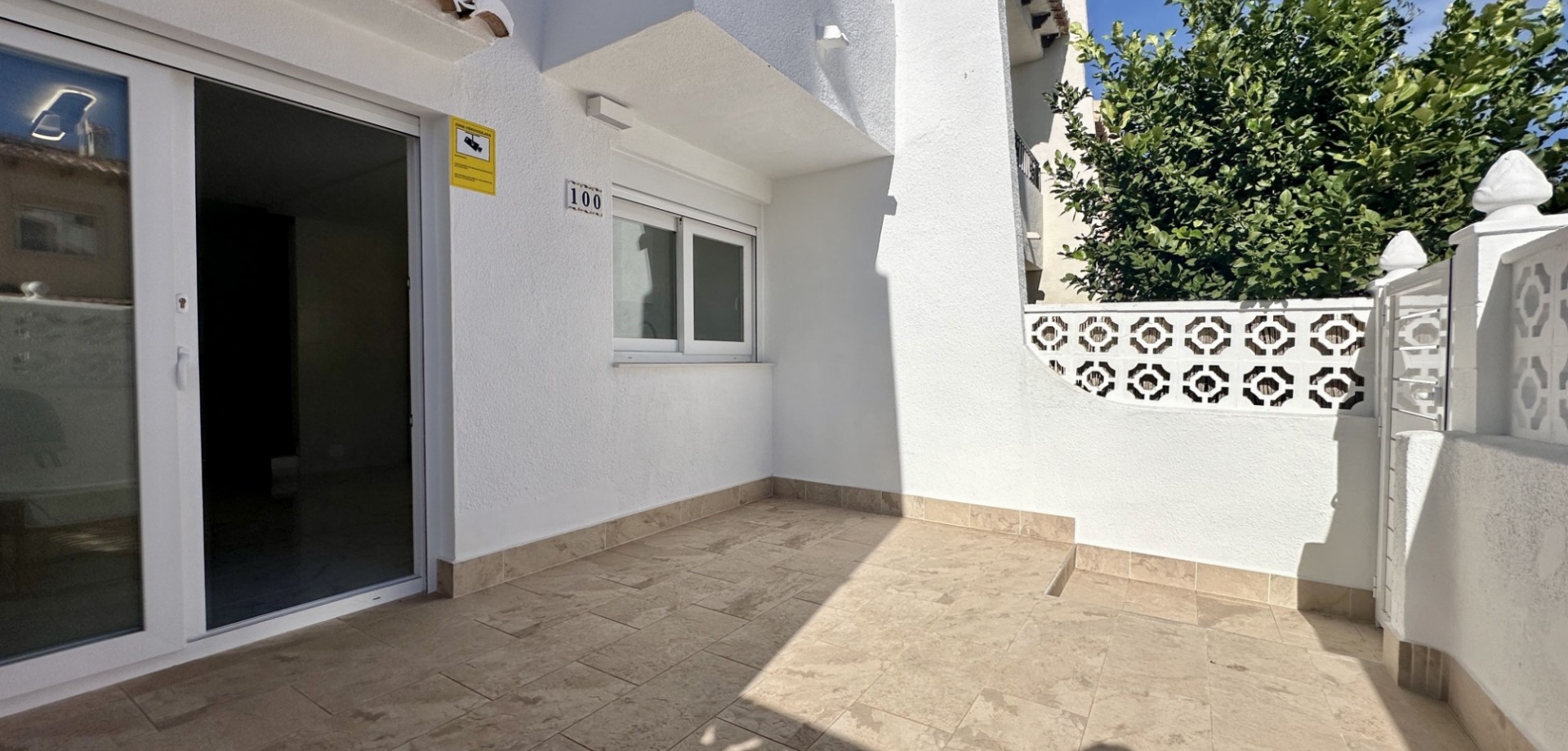 3 Bed, 2 Bath, HouseFor Sale, Torrevieja, Alicante