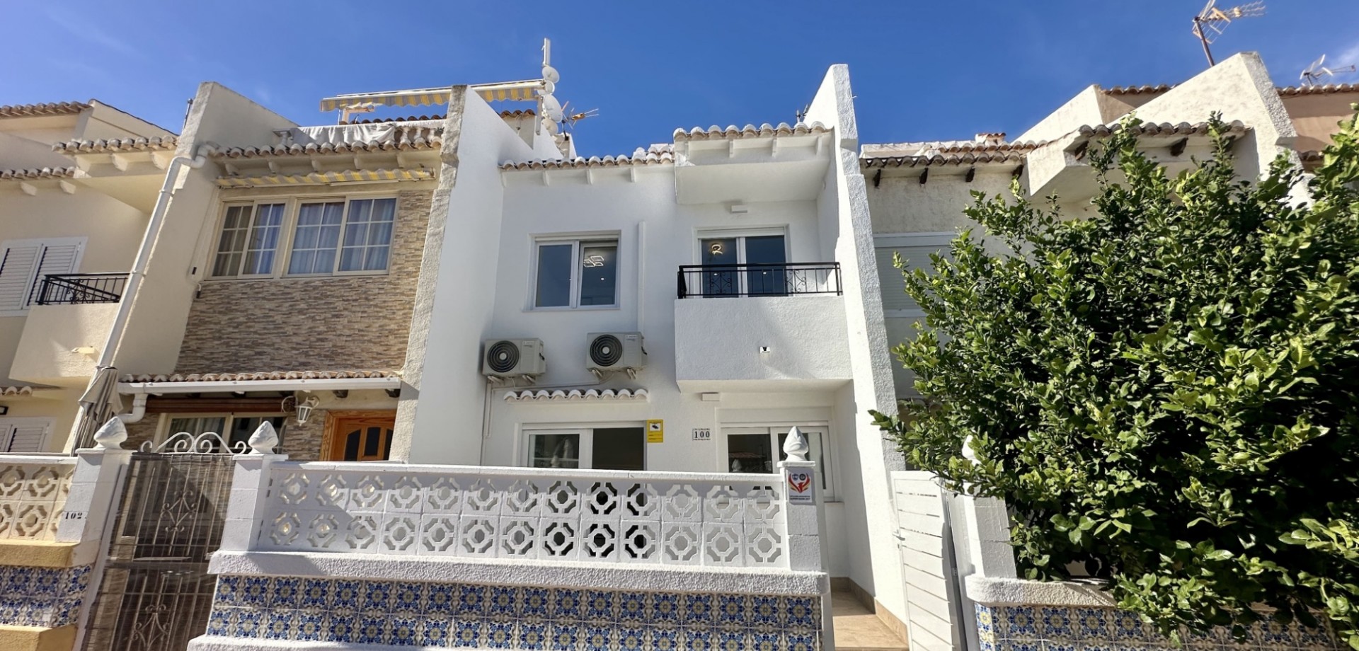 3 Bed, 2 Bath, HouseFor Sale, Torrevieja, Alicante