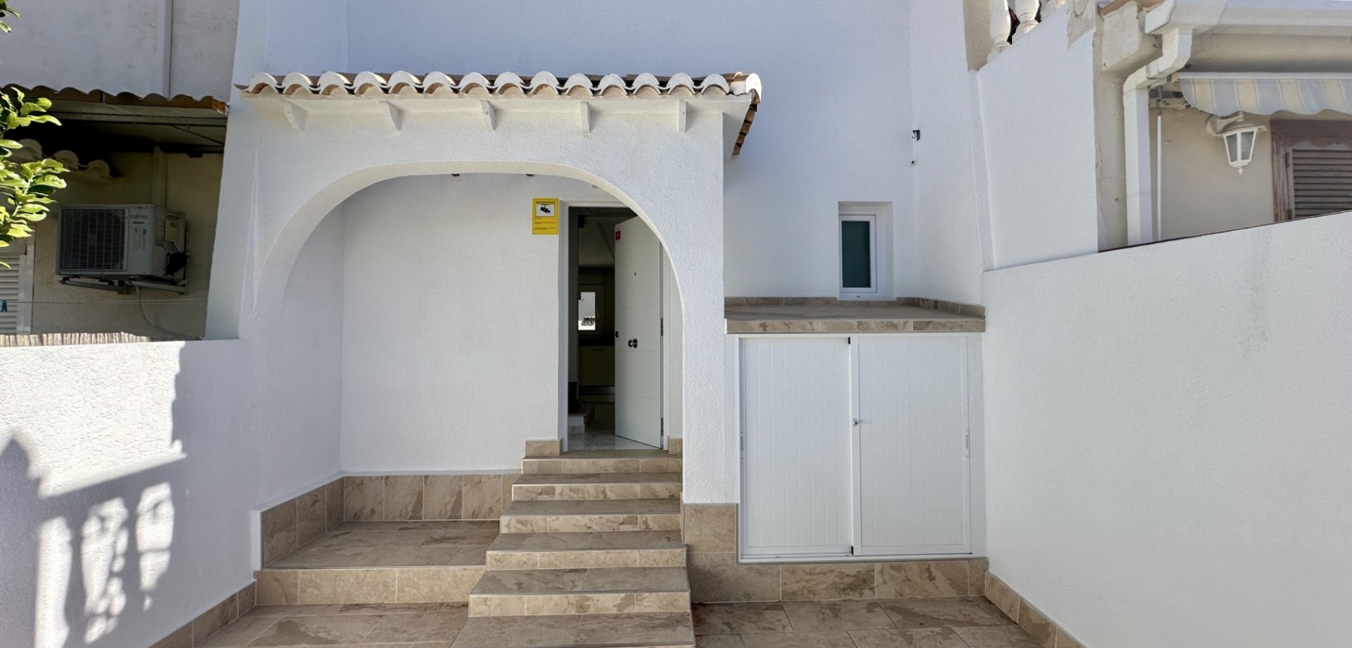 3 Bed, 2 Bath, HouseFor Sale, Torrevieja, Alicante