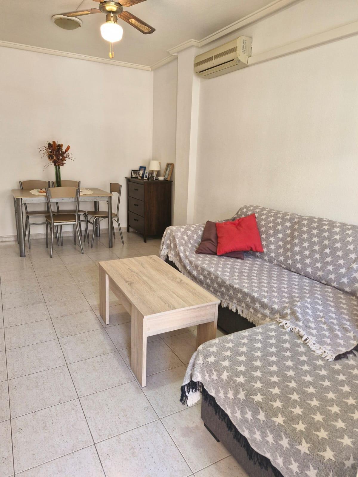 2 Bed, 1 Bath, HouseFor Sale, Torrevieja, Alicante