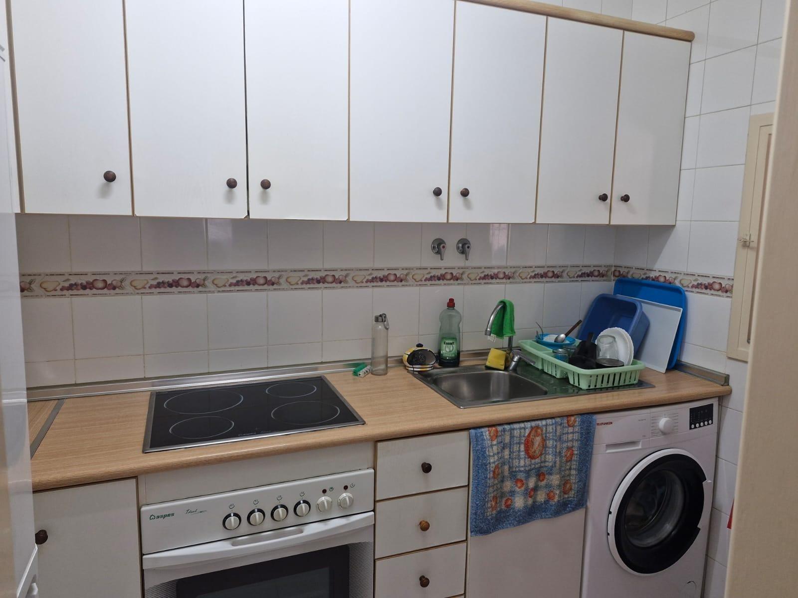 2 Bed, 1 Bath, HouseFor Sale, Torrevieja, Alicante