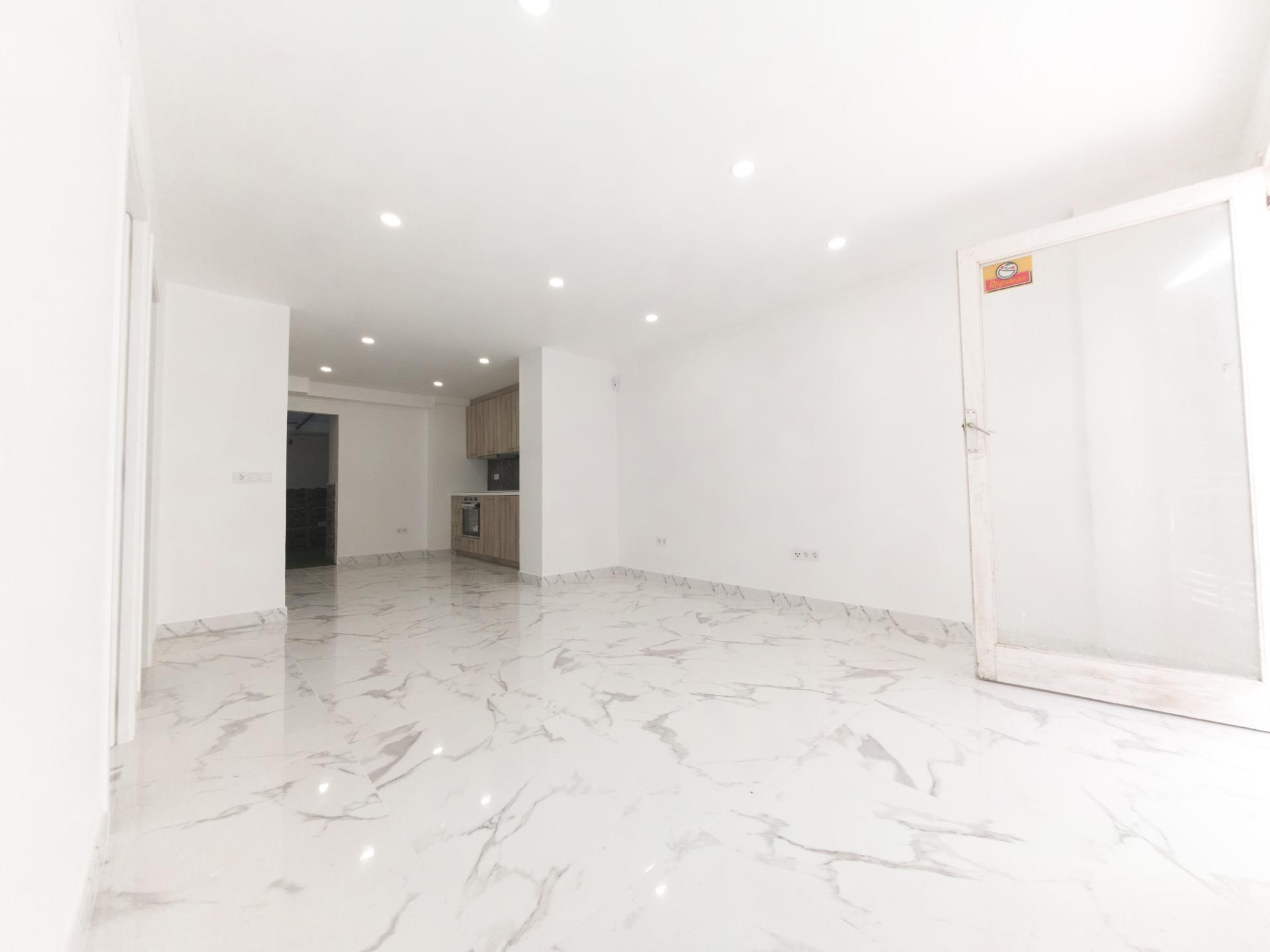 3 Bed, 3 Bath, ApartmentFor Sale, Torrevieja, Alicante