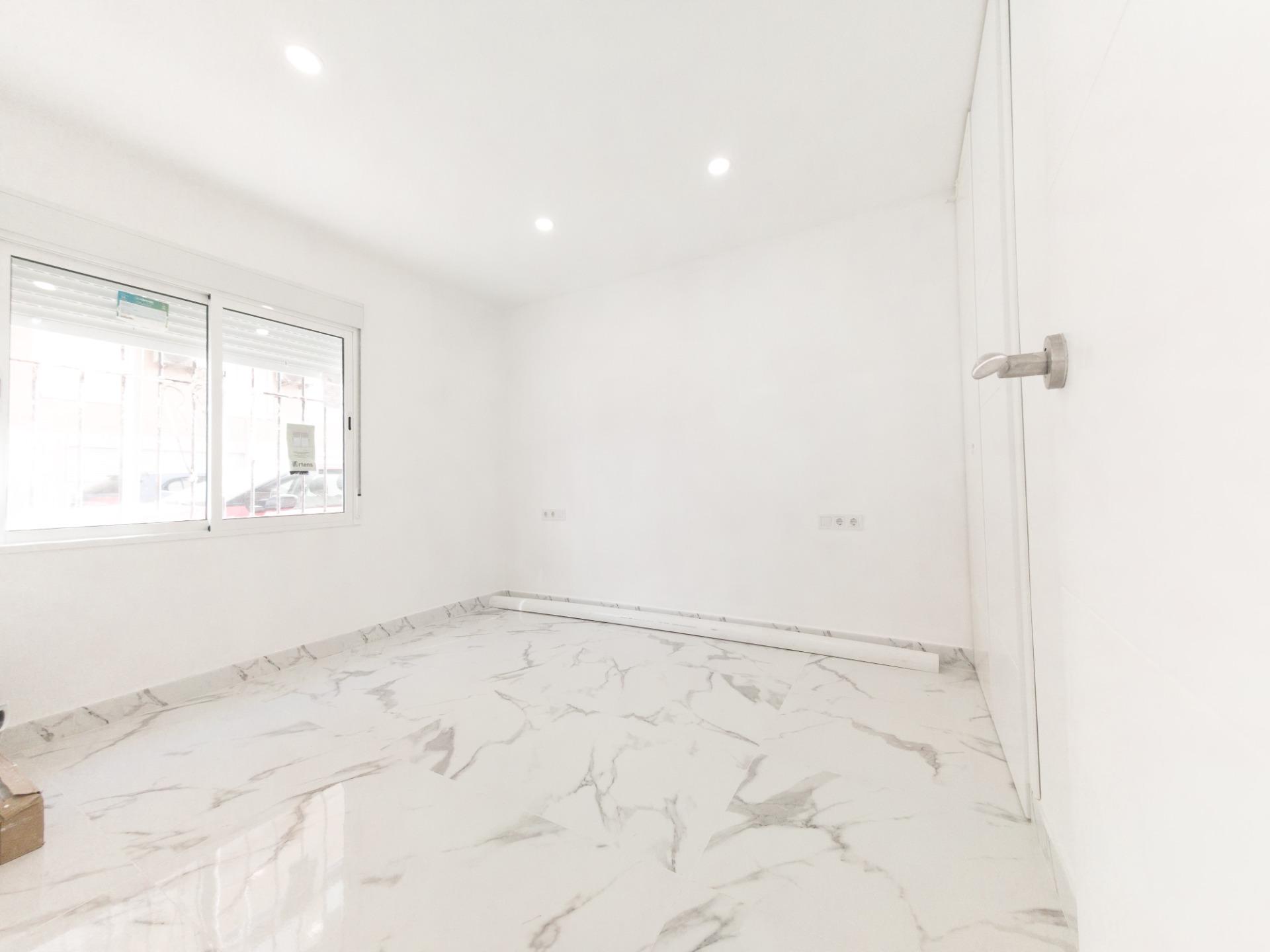 3 Bed, 3 Bath, ApartmentFor Sale, Torrevieja, Alicante