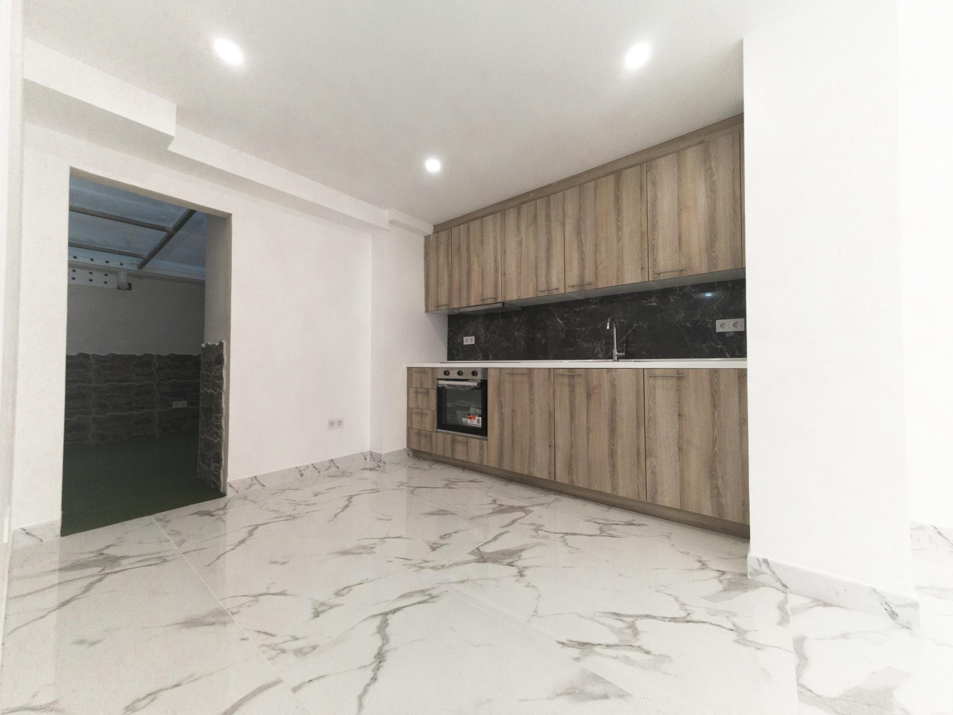 3 Bed, 3 Bath, ApartmentFor Sale, Torrevieja, Alicante