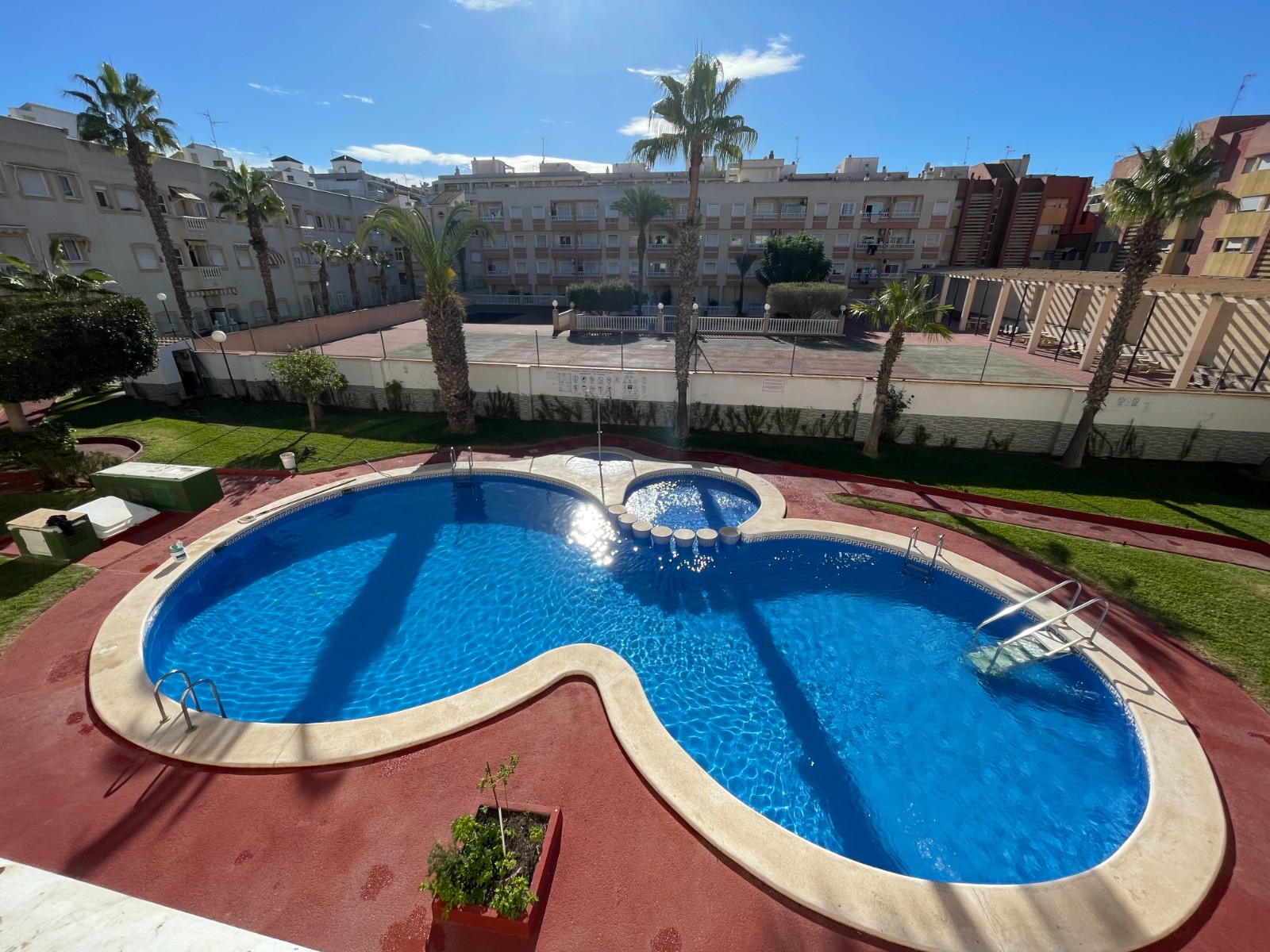 2 Bed, 1 Bath, ApartmentFor Sale, Torrevieja, Alicante