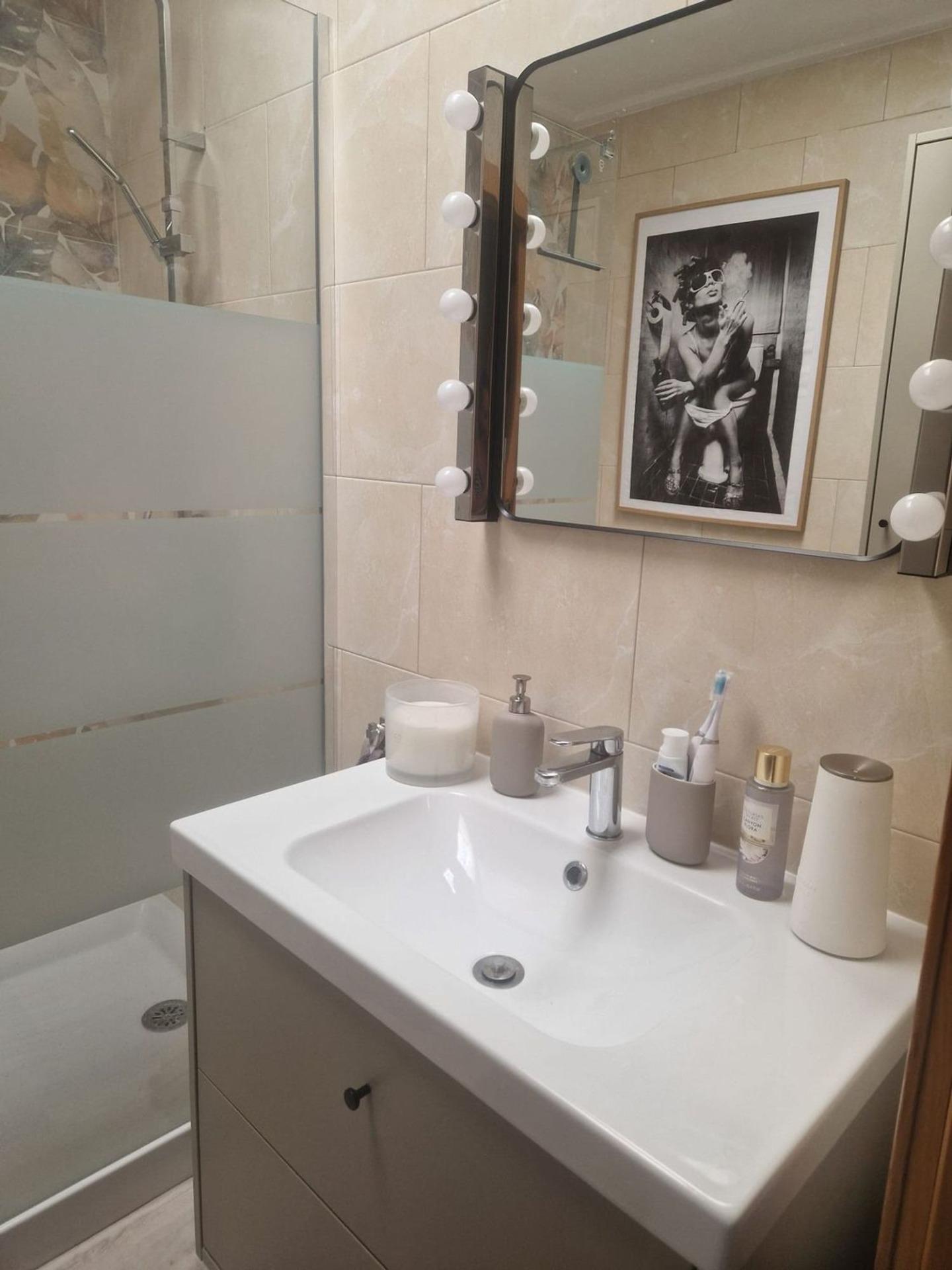 3 Bed, 2 Bath, ApartmentFor Sale, Torrevieja, Alicante