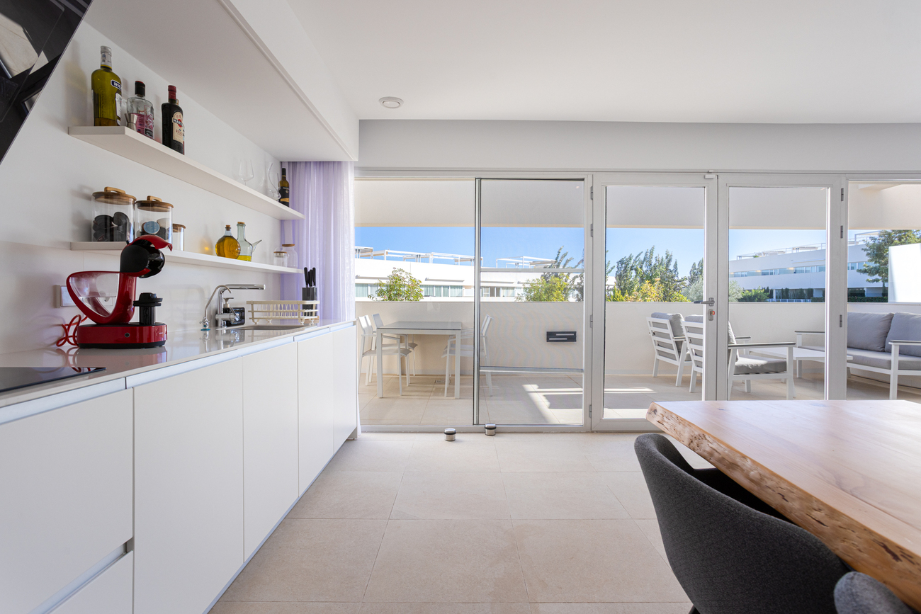 3 Bed, 2 Bath, ApartmentFor Sale, Torrevieja, Alicante
