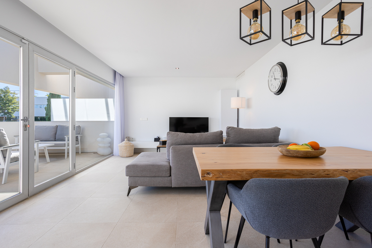 3 Bed, 2 Bath, ApartmentFor Sale, Torrevieja, Alicante