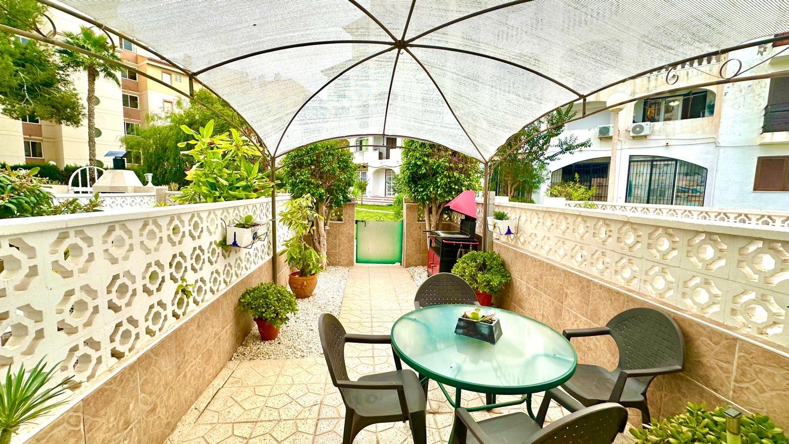 1 Bed, 1 Bath, ApartmentFor Sale, Torrevieja, Alicante